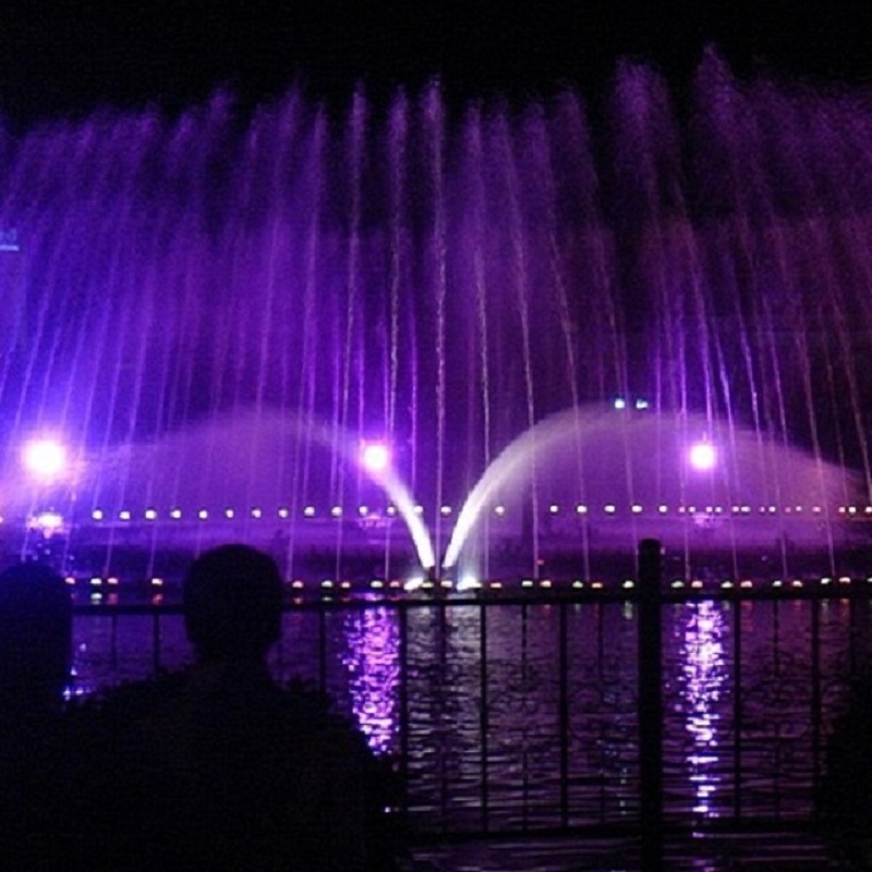 Outdoor Water Fountains